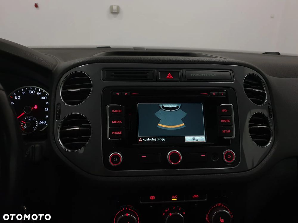Volkswagen Tiguan 2.0 TDI Sport&Style - 20