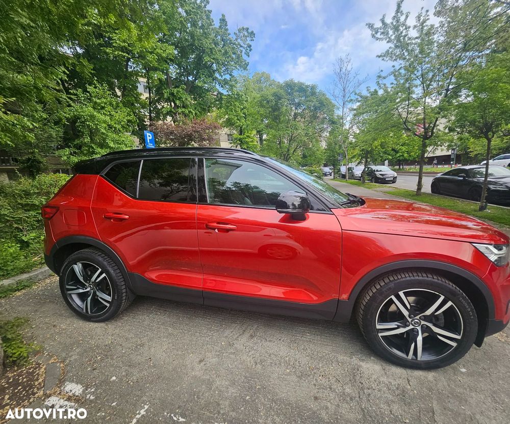 Volvo XC 40 D4 AWD R-Design - 2