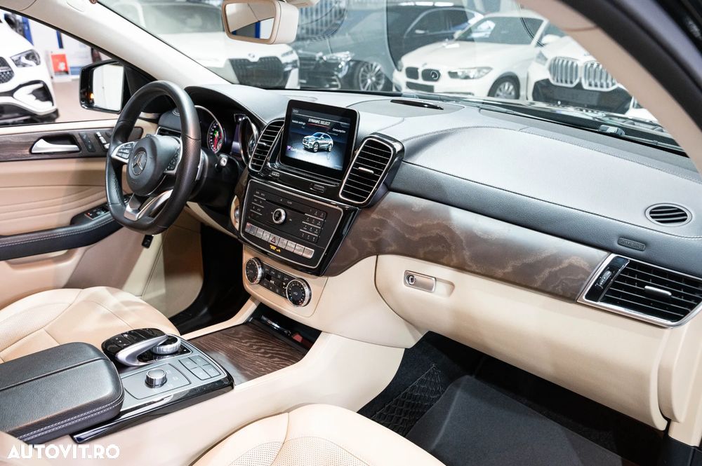 Mercedes-Benz GLE Coupe 43 AMG 4MATIC - 32