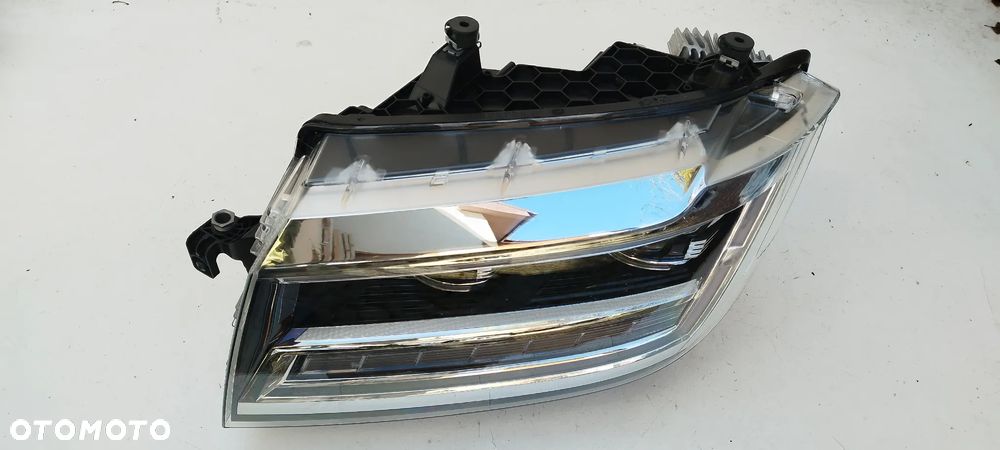 Vw Crafter II 2017- Full Led Lewy Idealny Oryginał 7C1941035