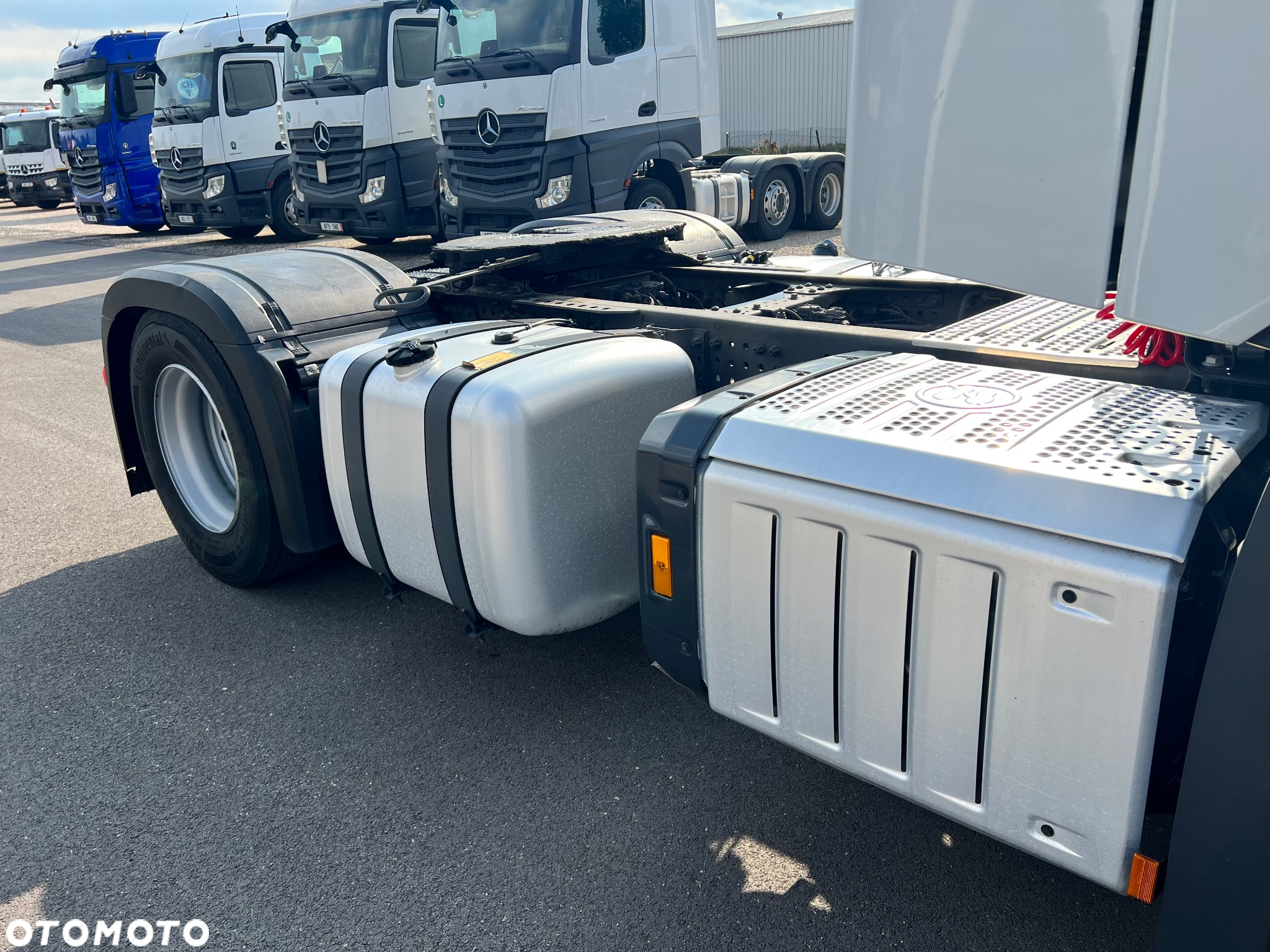Mercedes-Benz ACTROS  MP5 bez retardera fabrycznie - 11