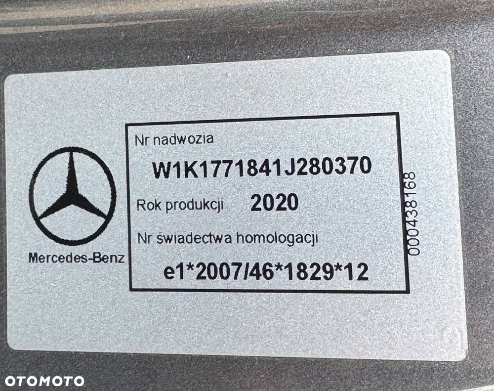 Mercedes-Benz Klasa A 180 Progressive 7G-DCT - 38