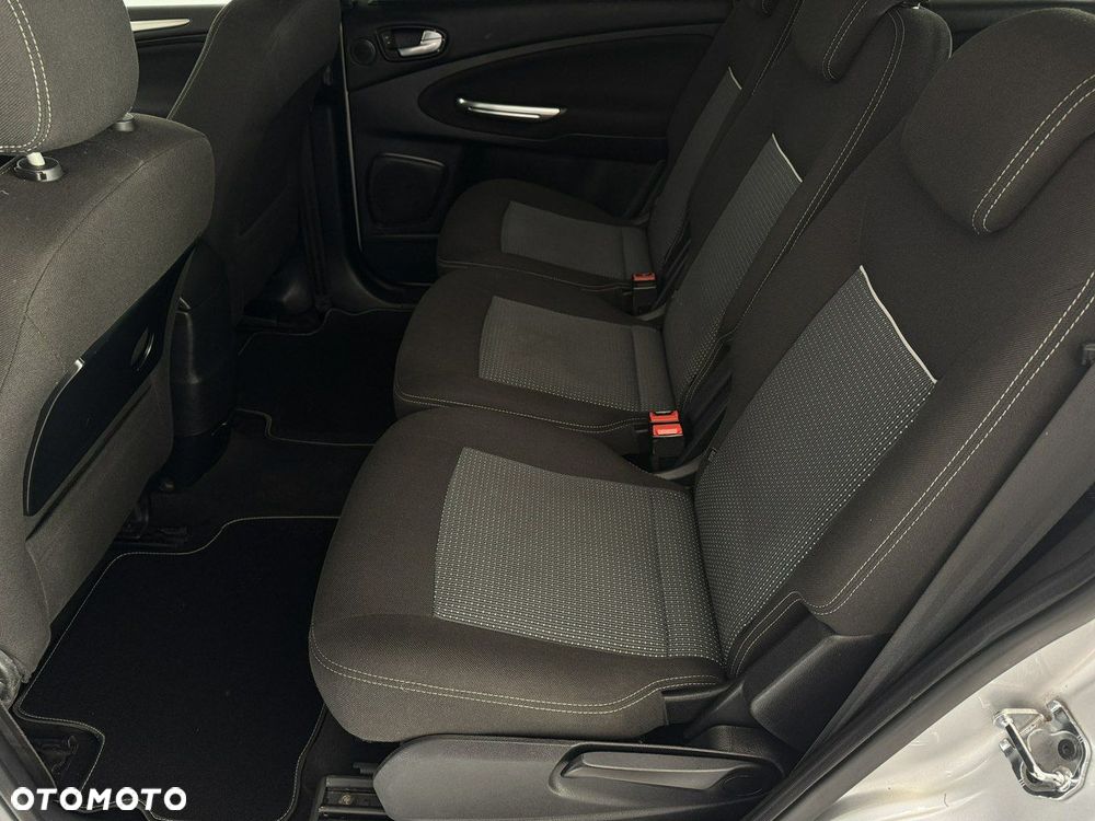 Ford Galaxy 2.0 TDCi Platinium X (Titanium) - 22