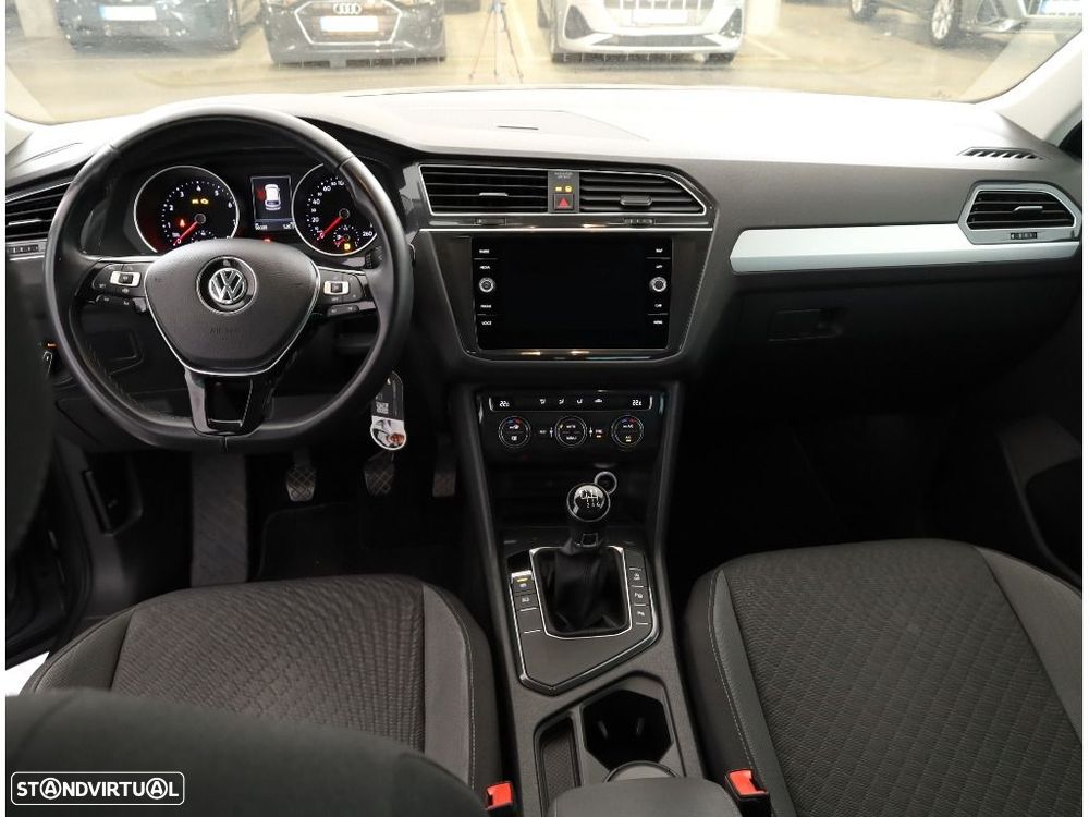 VW Tiguan 1.5 TSI Confortline - 13