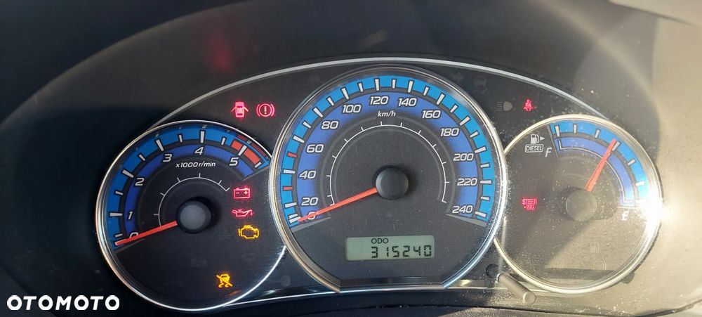 Subaru Impreza 2.0D RA - 24