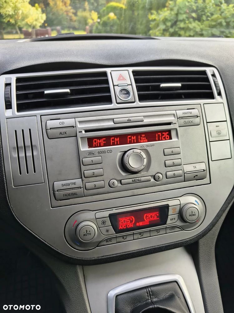 Ford Kuga 2.0 TDCi 4x4 Individual - 19