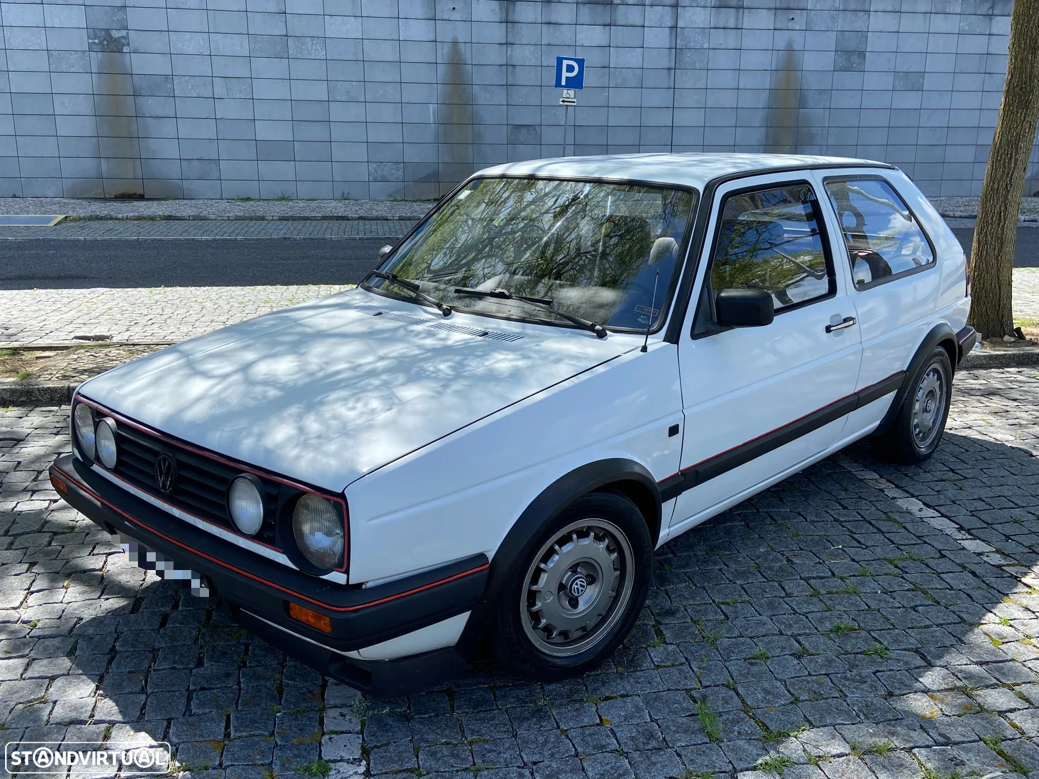 VW Golf 1.6 GTD - 2