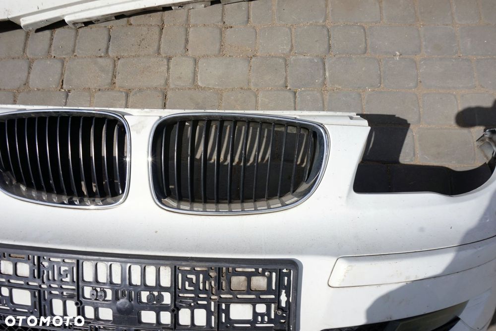 ZDERZAK PRZEDNI 1 E81 LIFT 300  BIAŁY ALPINWEISS BMW 2007-2011 - 7