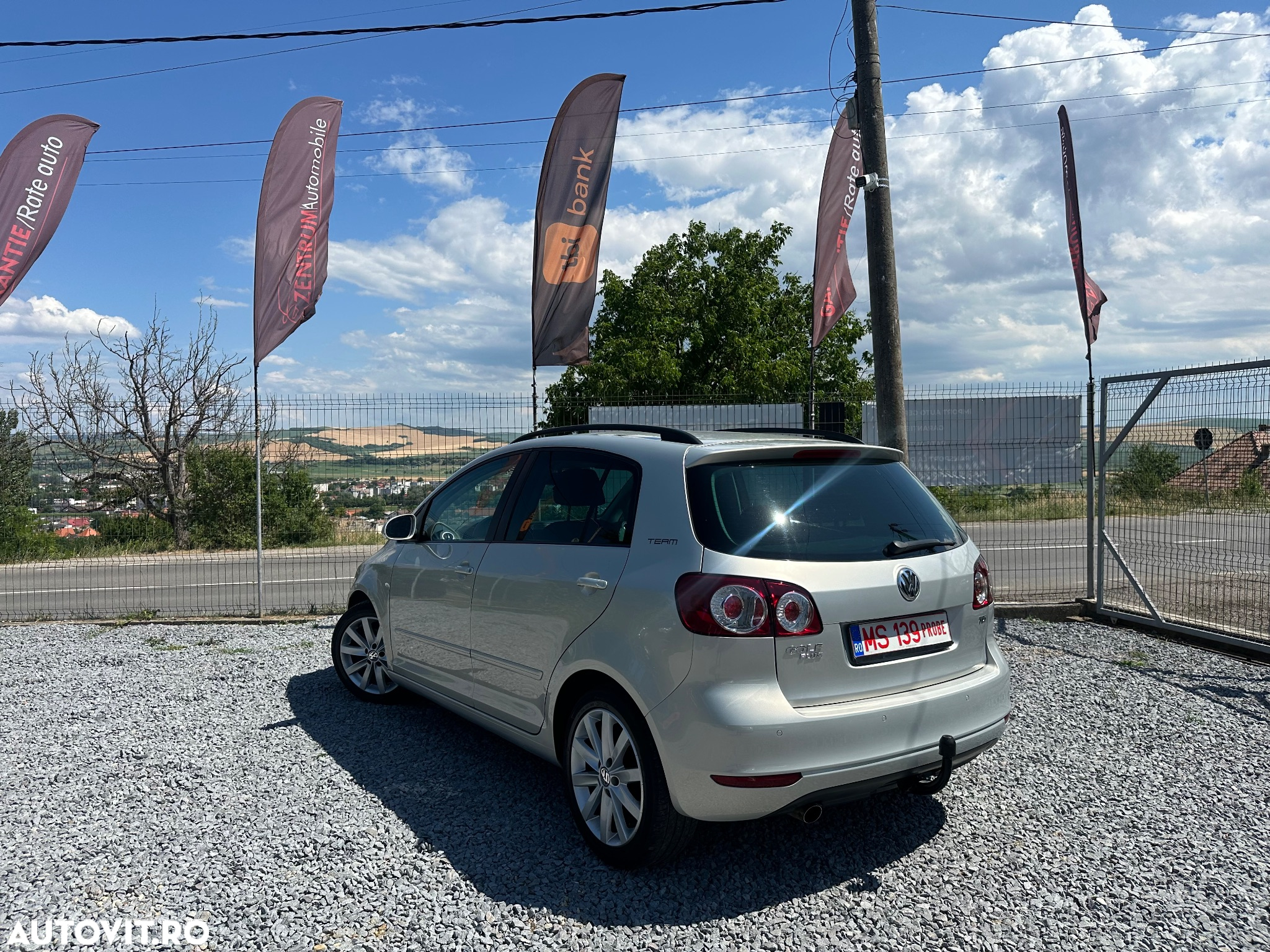 Volkswagen Golf Plus 1.6 TDI DPF Comfortline - 3