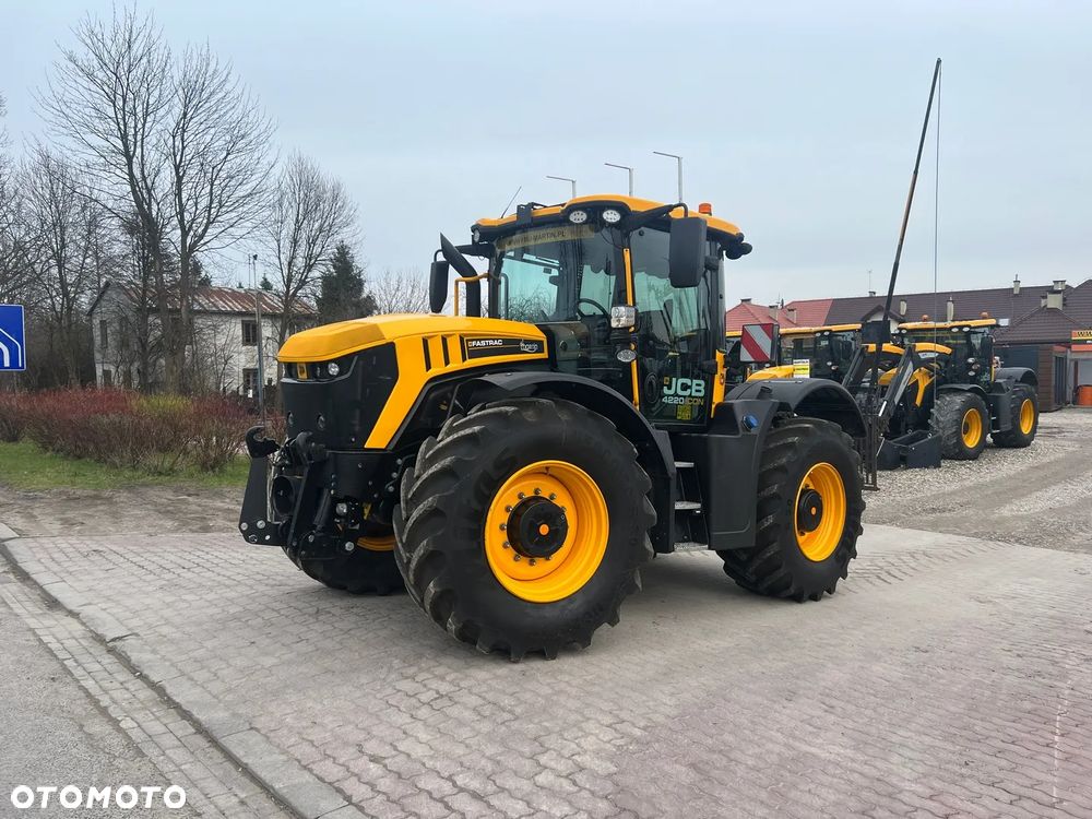 JCB Fastrac 4220 ICON | DEMO |220 KM |2022 ROK - 1