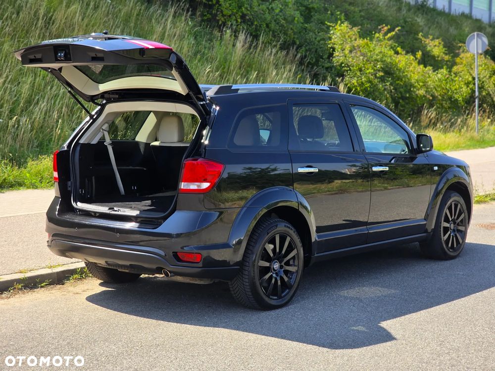 Fiat Freemont 2.0 Multijet Lounge AWD - 33