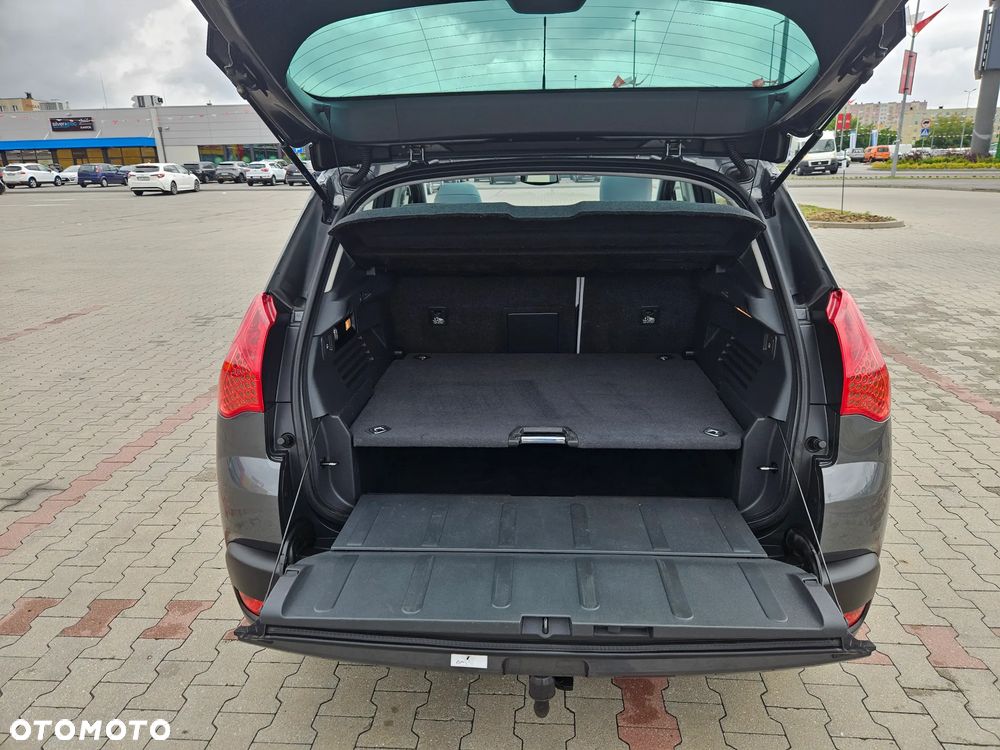 Peugeot 3008 155 THP Premium - 10
