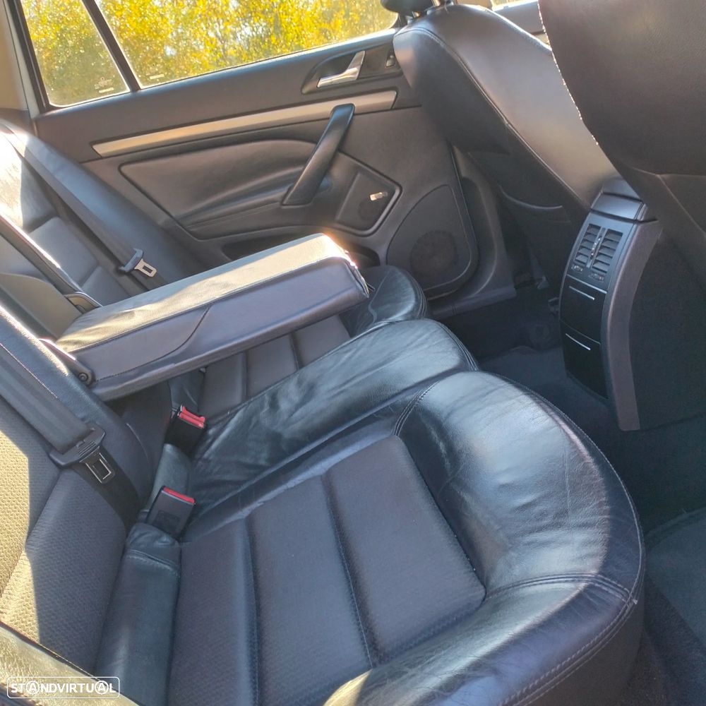 Skoda Octavia Break 2.0 TDI Elegance - 4