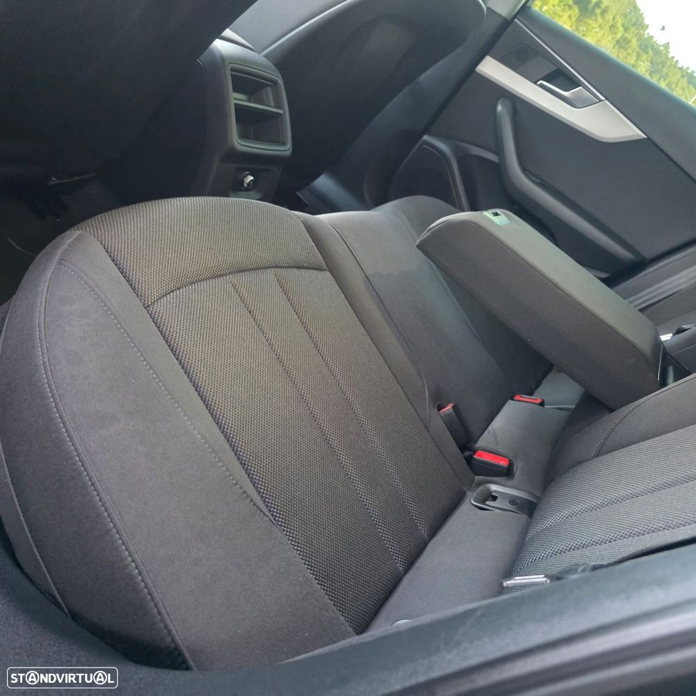 Audi A4 35 TDI Advanced S tronic - 38