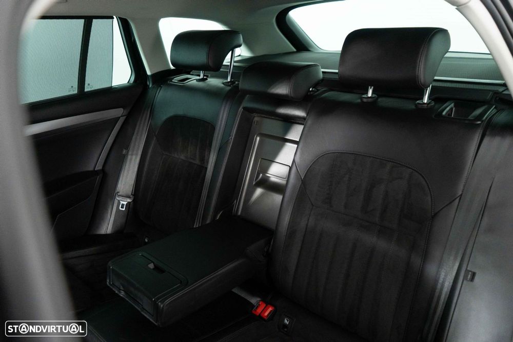 Skoda Superb Break 2.0 TDI Style DSG - 11