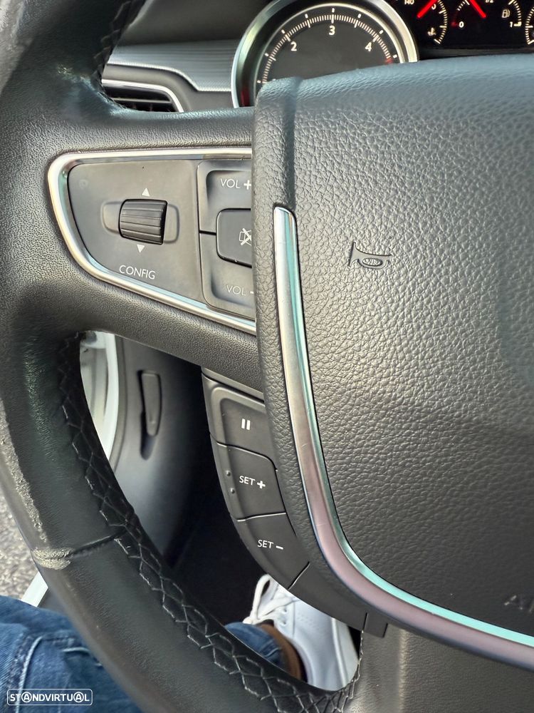 Peugeot 508 SW 1.6 e-HDi Allure J18 - 15