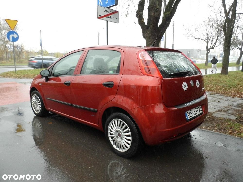 Fiat Grande Punto - 6