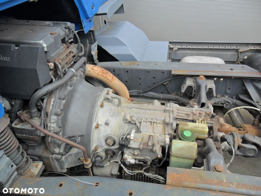 Mercedes-Benz Atego 818 - 21