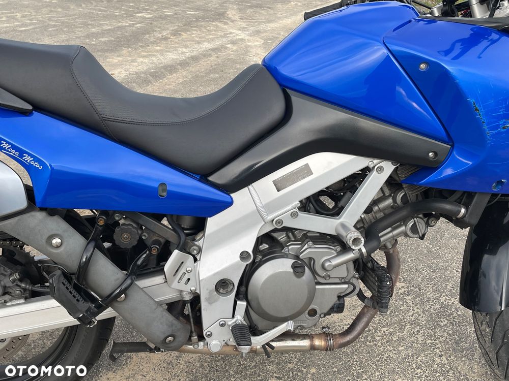 Suzuki V-STROM - 6