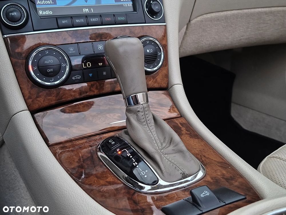 Mercedes-Benz CLK 500 Elegance - 26