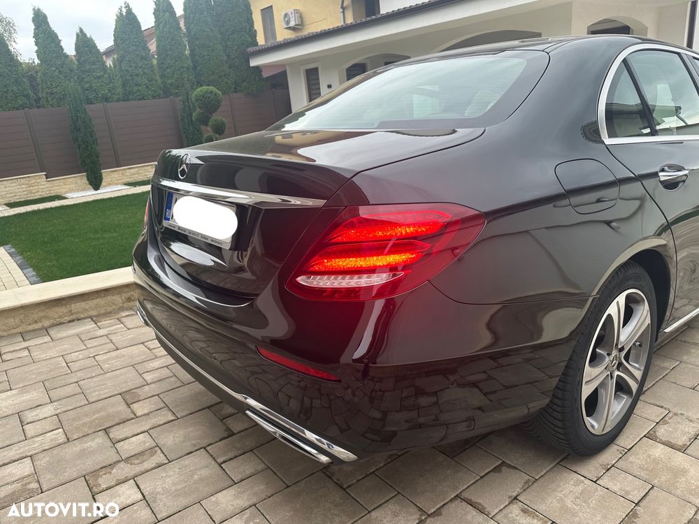 Mercedes-Benz E 220 d Aut. - 16