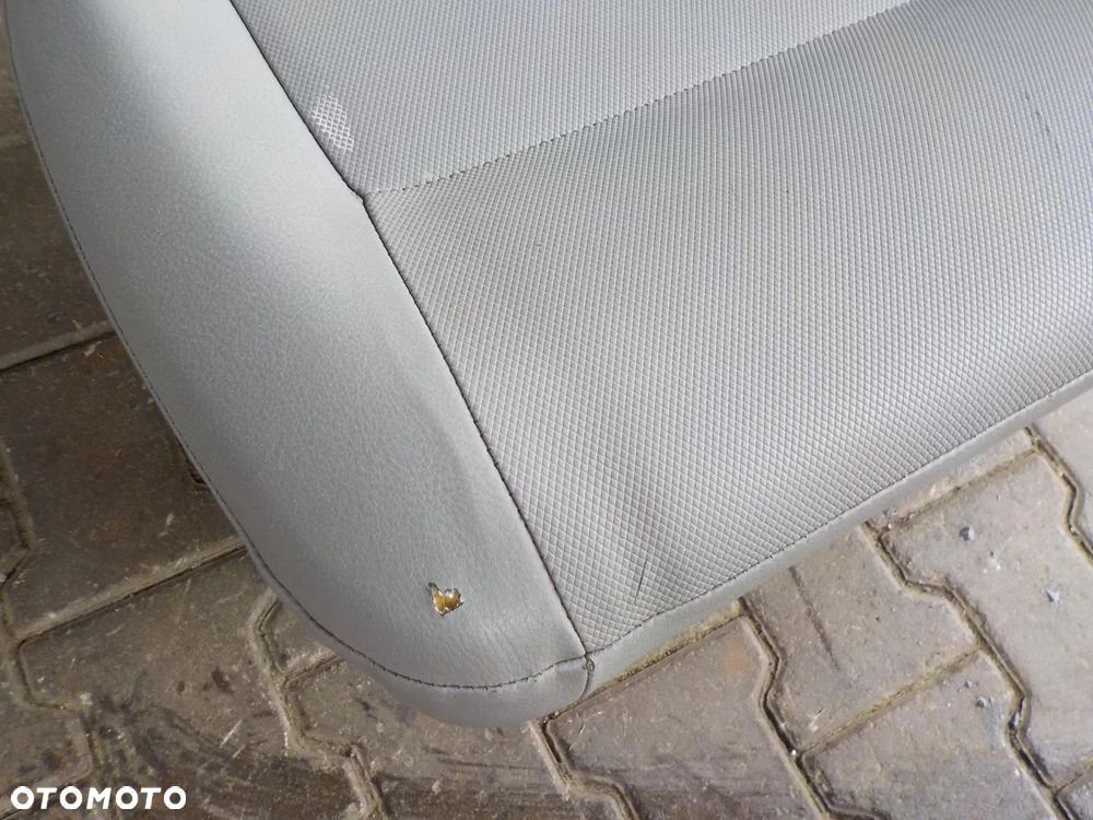VW T5 FOTEL PODWÓJNY PASAŻERA PRZÓD DWÓJKA DERMA - 4