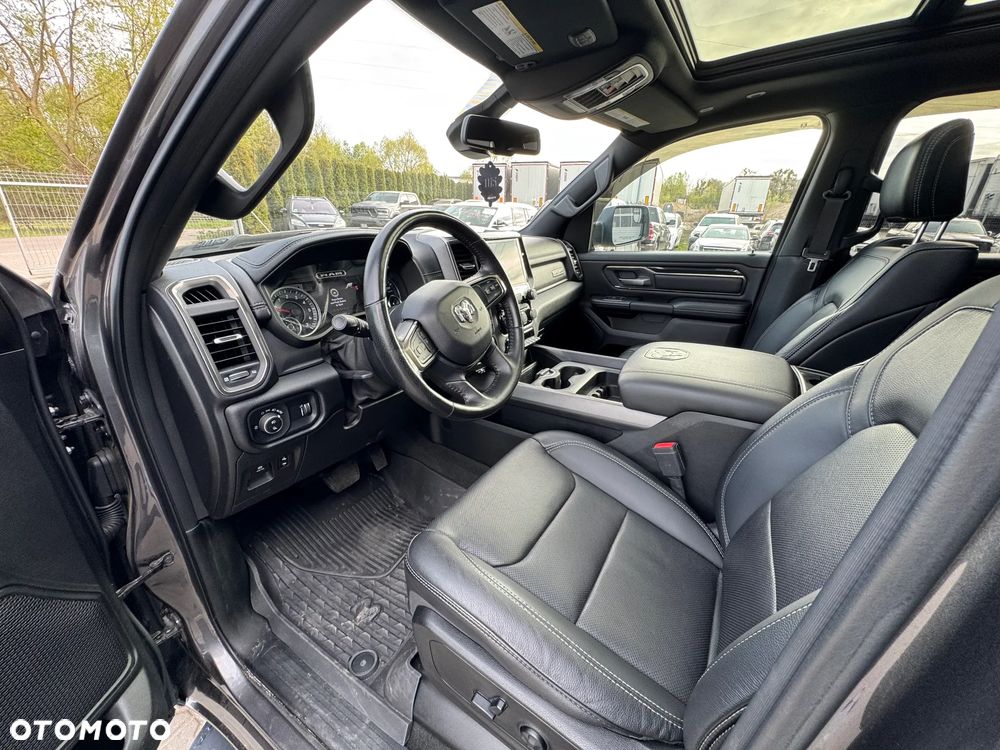 RAM 1500 5.7 Crew Cab Laramie - 22