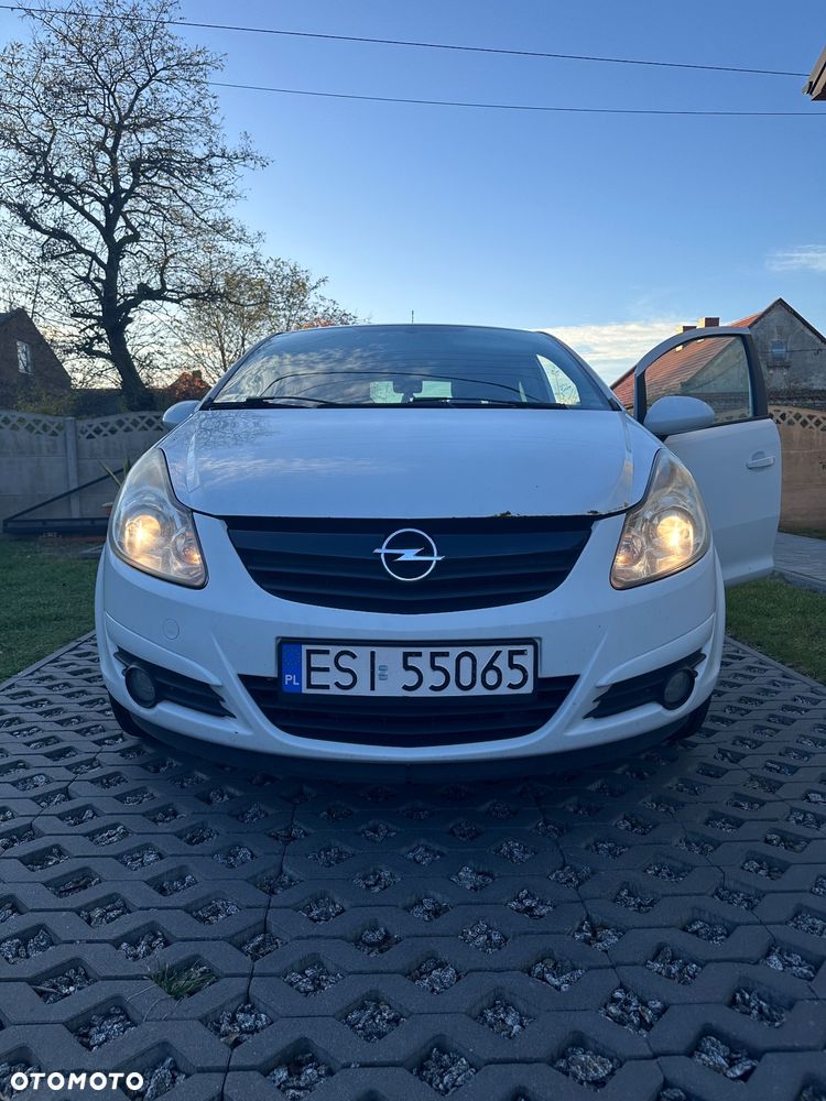 Opel Corsa 1.2 16V Cosmo - 1