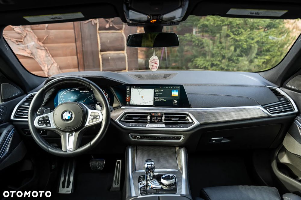 BMW X6 M50i - 34
