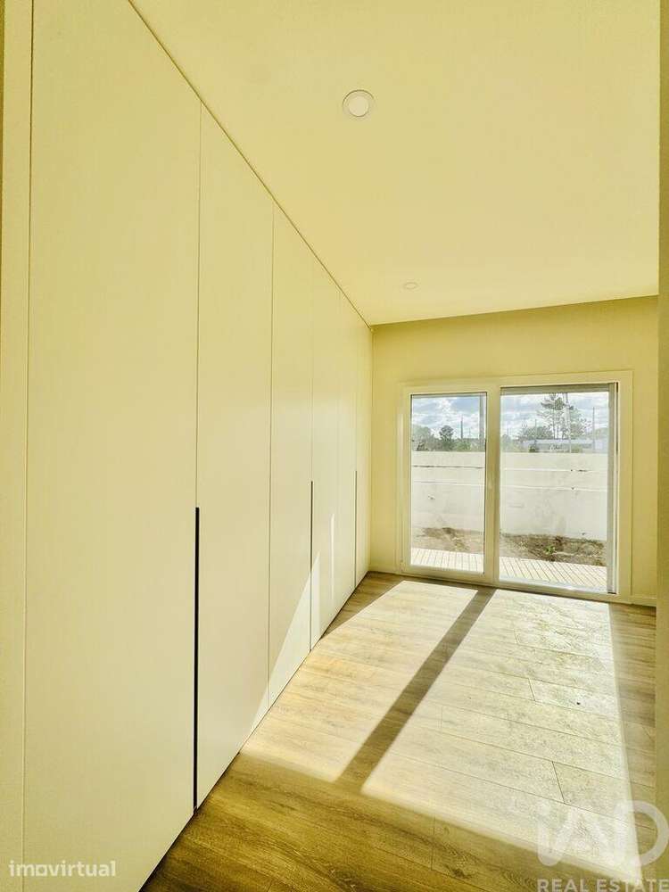 Casa / Villa em Quinta do Anjo de 164,00 m2 - Grande imagem: 2/11