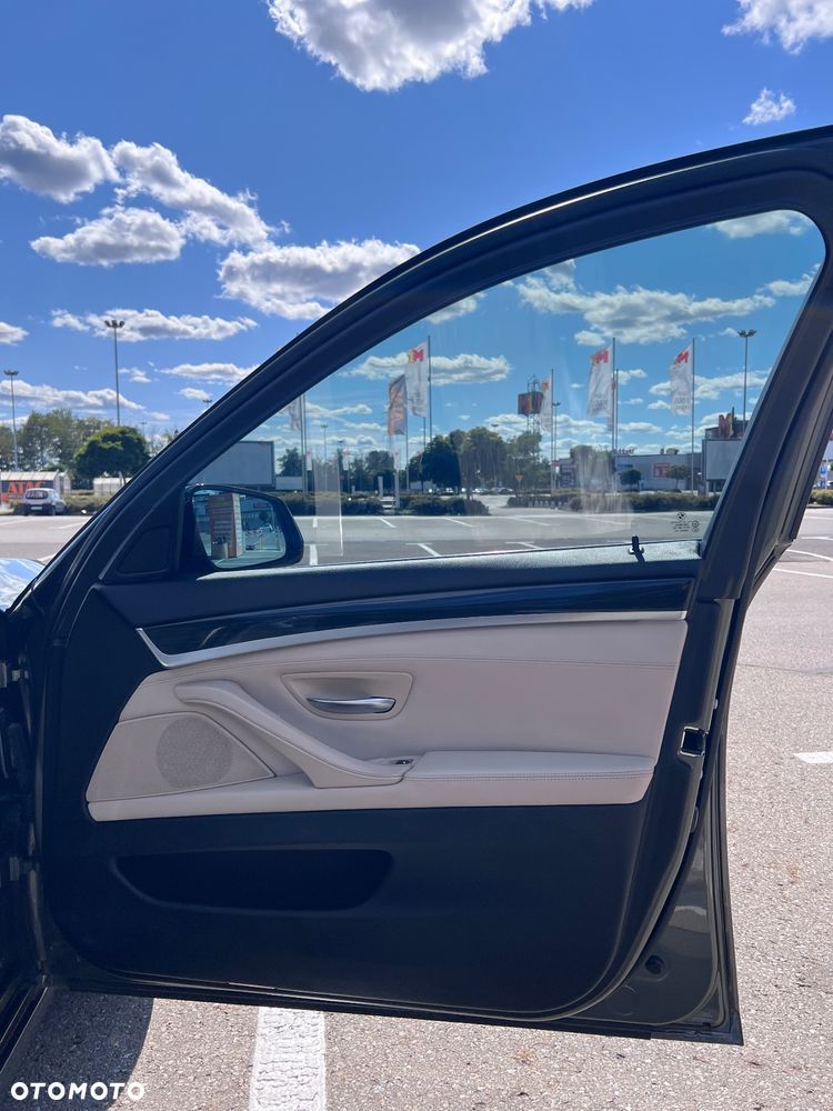 BMW Seria 5 - 23