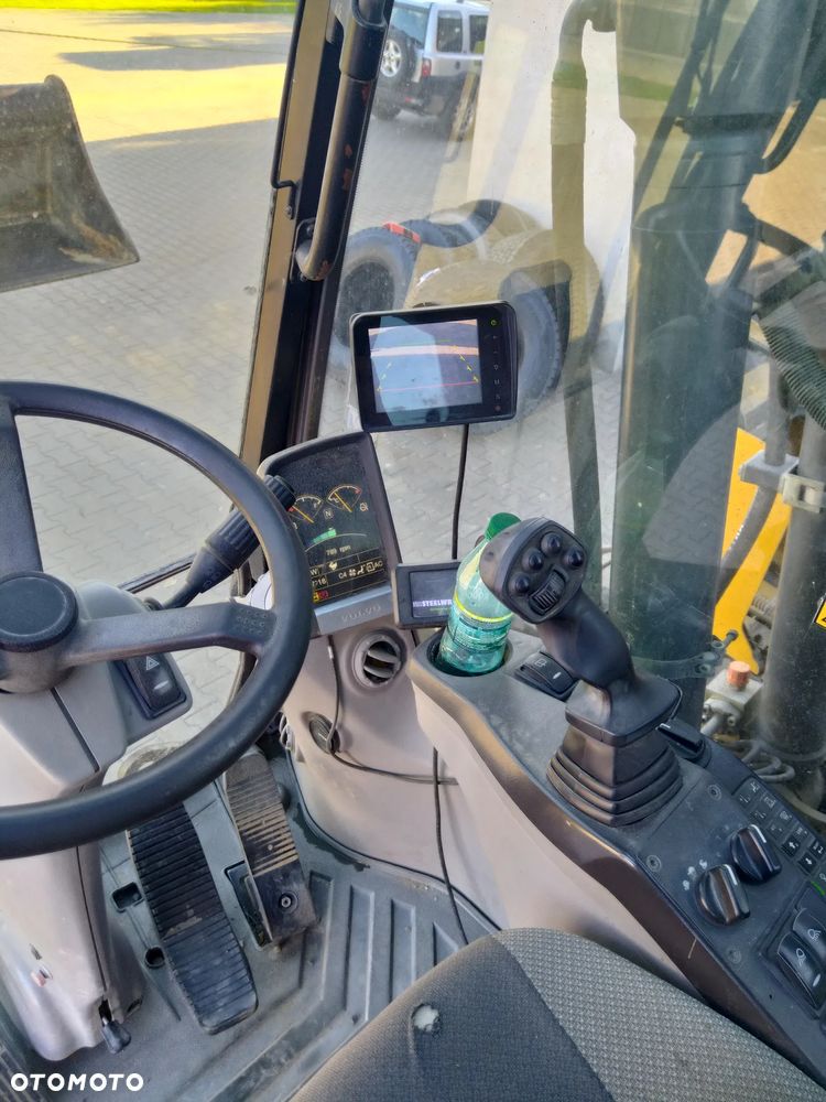 Volvo EW140C - 2
