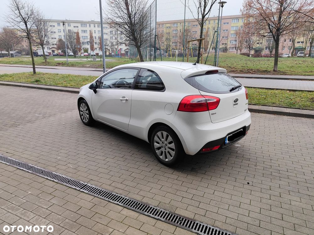 Kia Rio 1.1 crdi M (klm) - 6