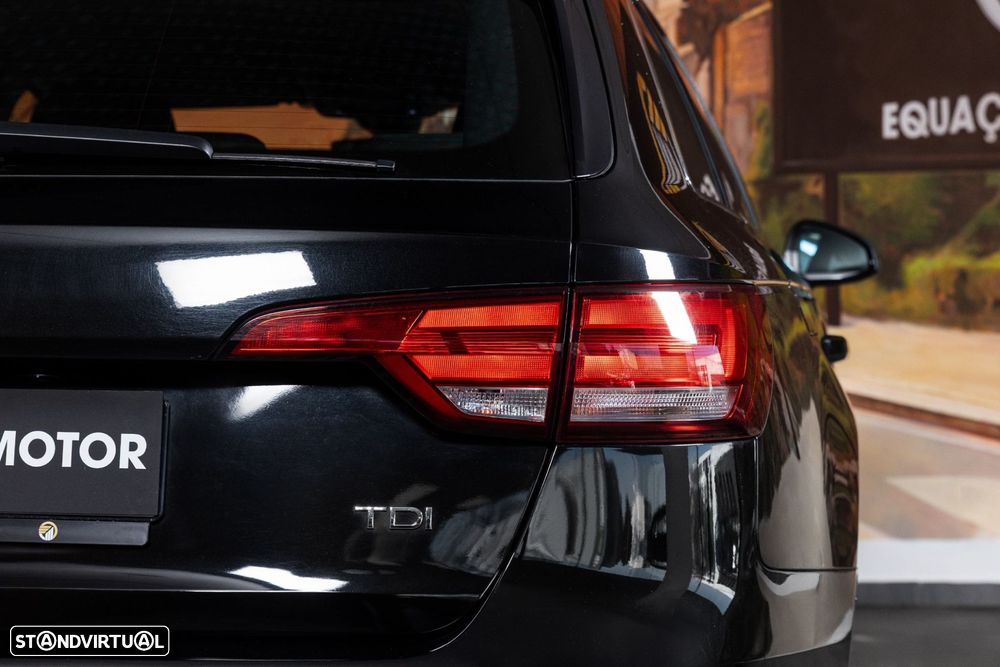 Audi A4 Avant 2.0 TDI Advance S tronic - 8