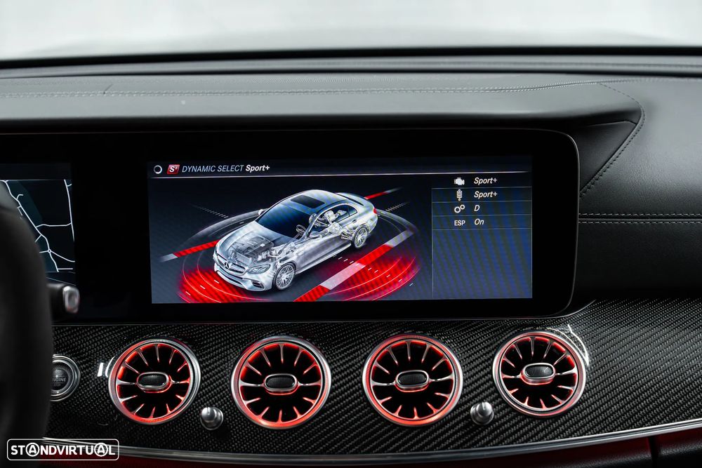 Mercedes-Benz E 63 AMG S 4-Matic+ - 40