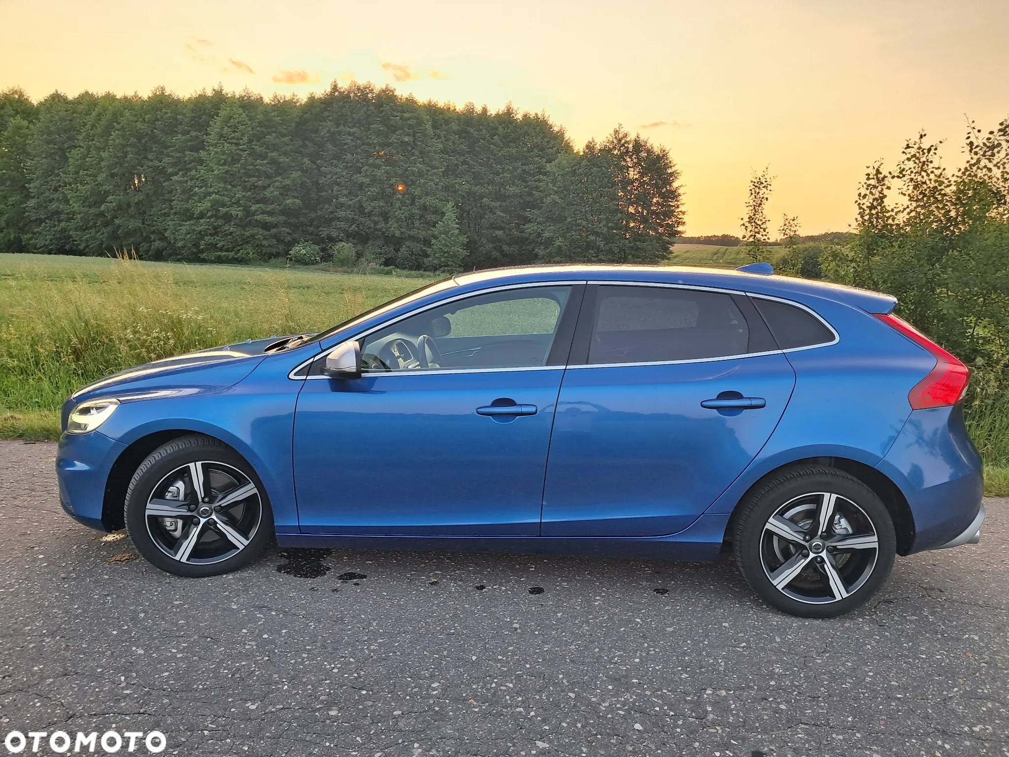 Volvo V40 D2 Geartronic RDesign - 28