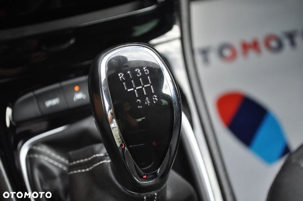 Opel Astra 1.4 Turbo Dynamic - 31