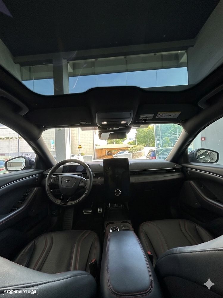 Ford Mustang Mach-E 87 kWh Premium AWD - 12