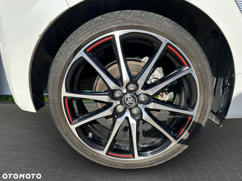 Toyota Yaris - 23