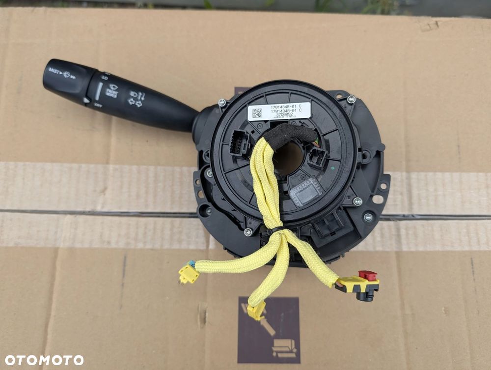 MANETKA PRZEŁĄCZNIK TAŚMA KIEROWNICY DODGE RAM 17014348-01-C