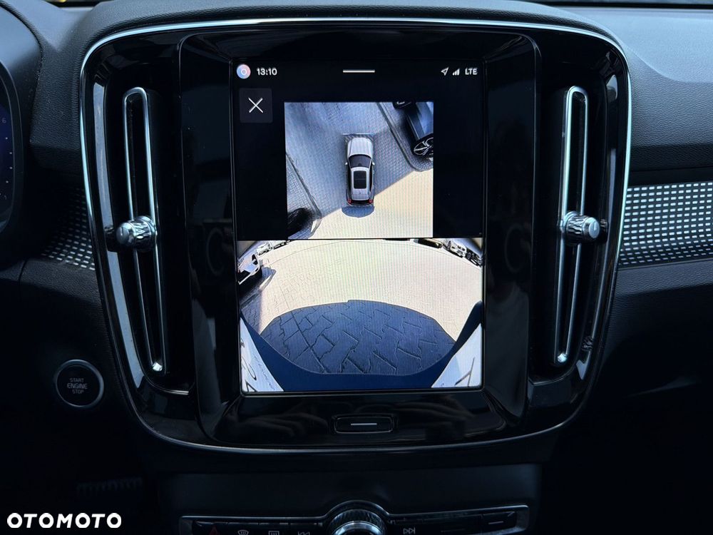 Volvo XC 40 - 23
