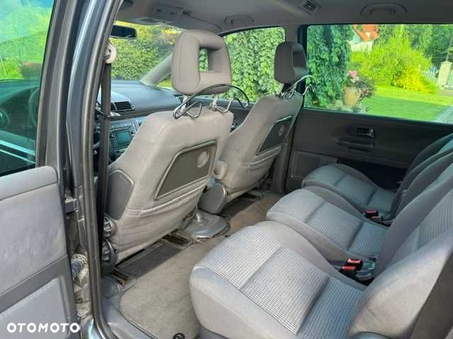 Volkswagen Sharan - 6