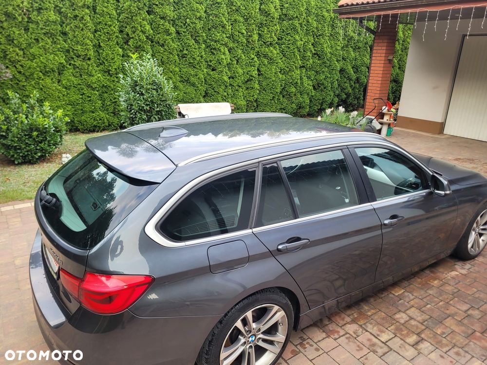 BMW Seria 3 320d Sport Line - 7