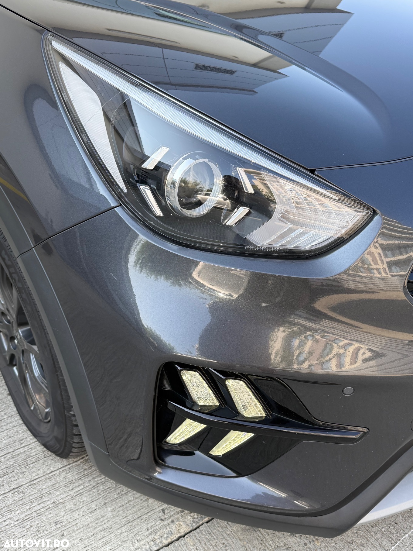Kia Niro 1.6 GDI 6DCT PHEV Premium - 17