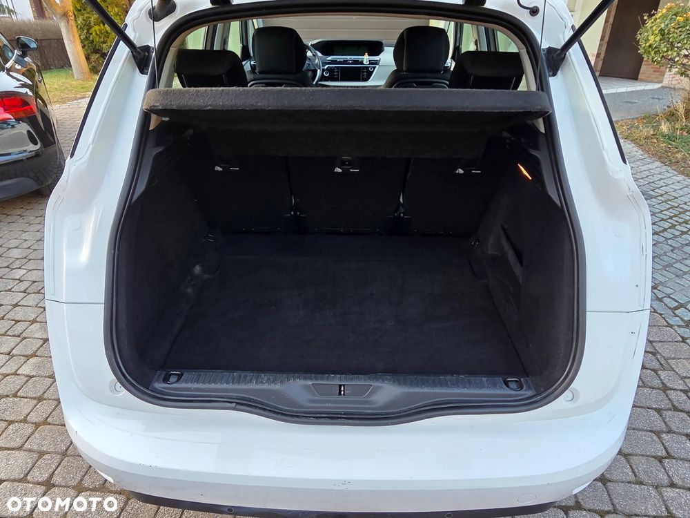 Citroën C4 SpaceTourer - 17