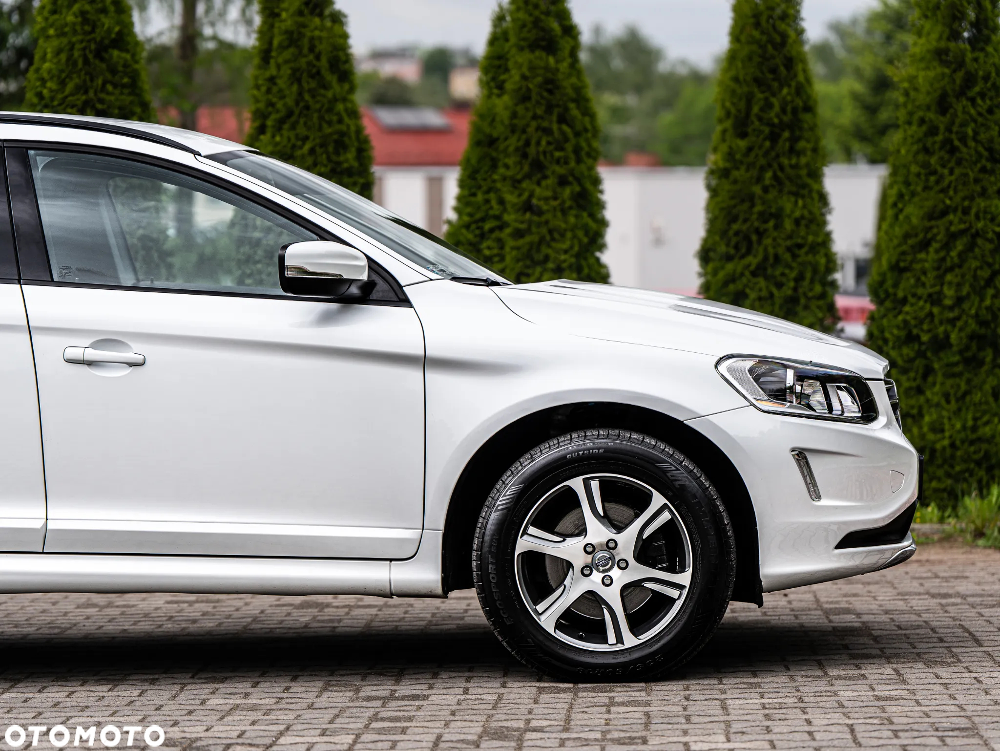 Volvo XC 60 D3 Momentum - 9