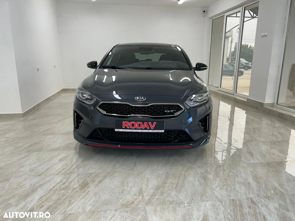 Kia Ceed 1.6 T-GDI 7DCT GT - 10