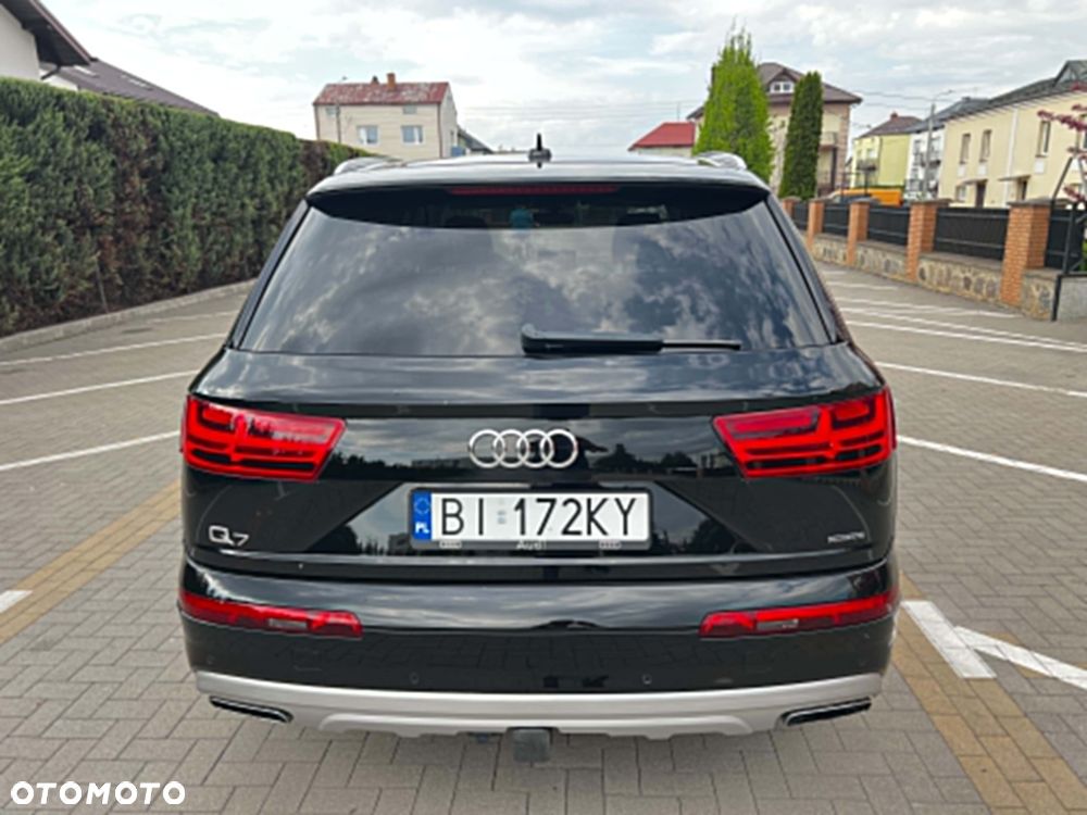 Audi Q7 3.0 TFSI Quattro Tiptronic - 4