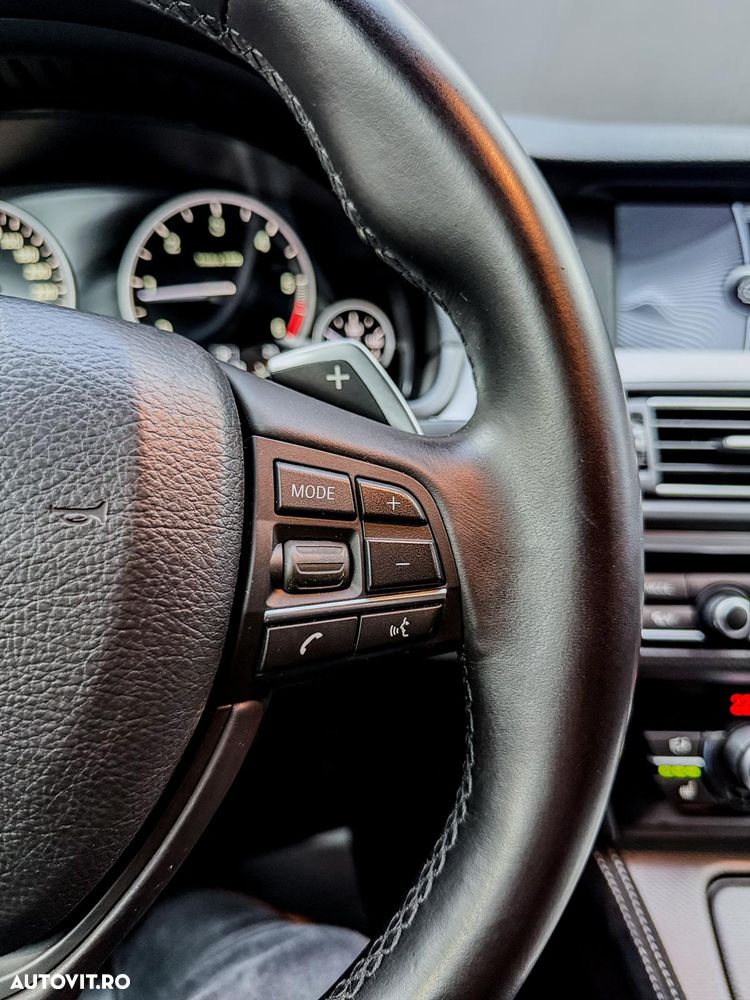 BMW Seria 5 525d Sport-Aut. - 19