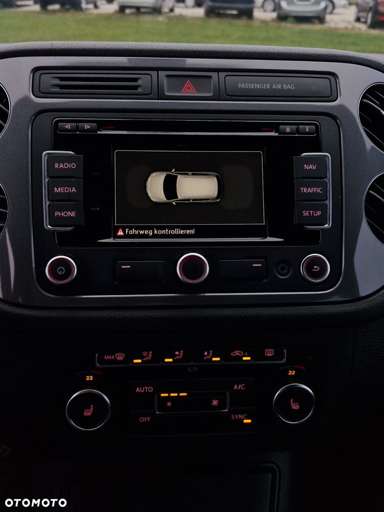 Volkswagen Tiguan - 13